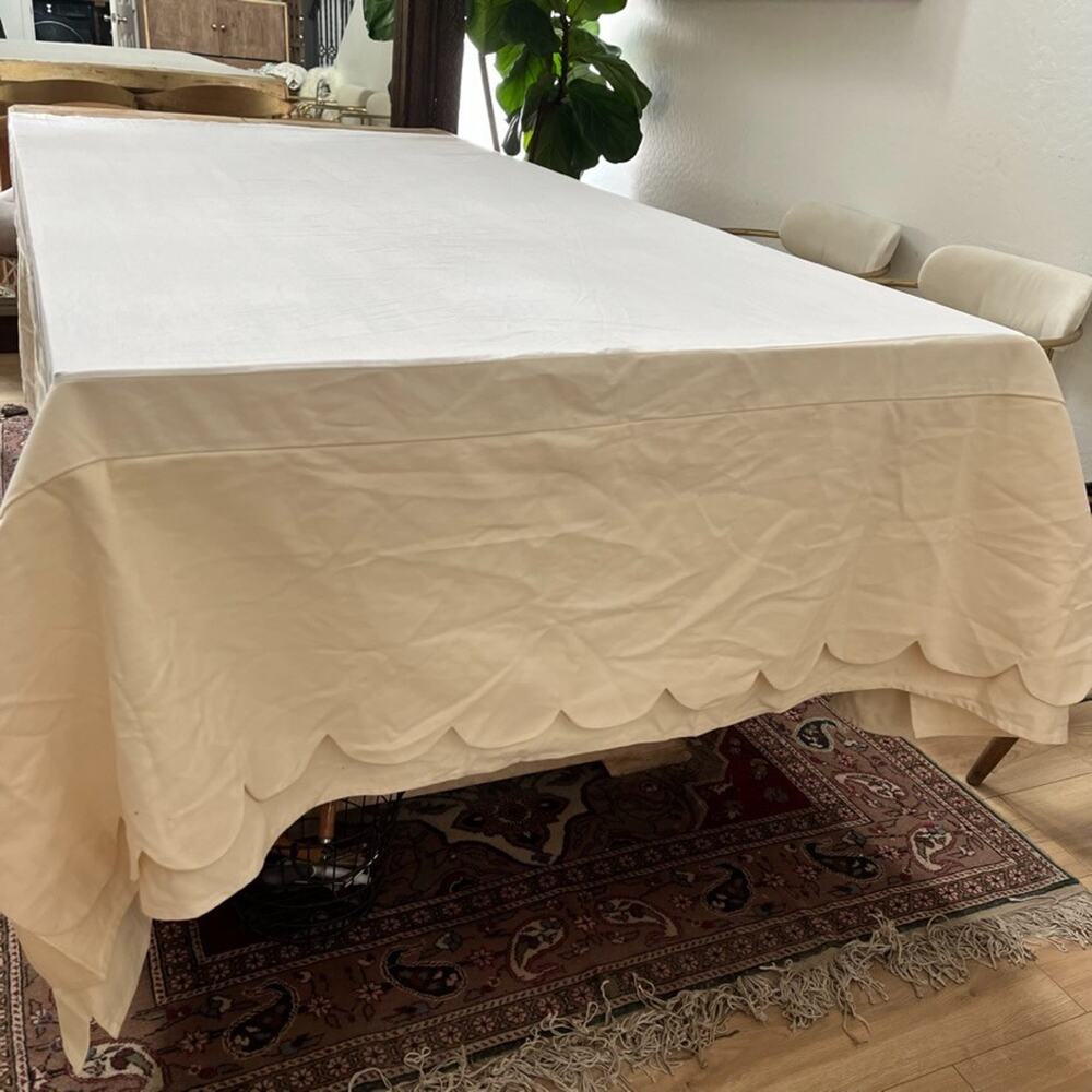 Ballard Designs Queen Scalloped Bedskirt 60x80 + 16" White Ivory Cotton Blend